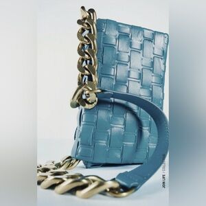 NWT Luxury RARE Zara genuine leather basketweave shoulder bag w/chain strap